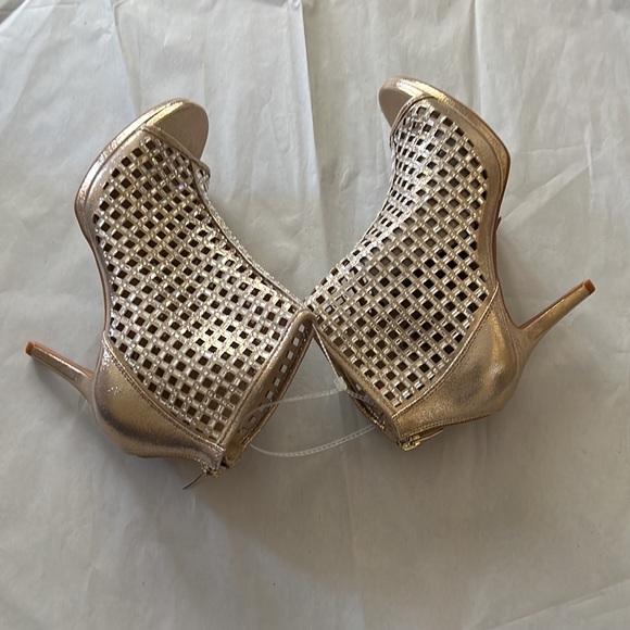 Alex Marie Livia Shimmer Embellished Peep Toe Heels - Picture 4 of 9
